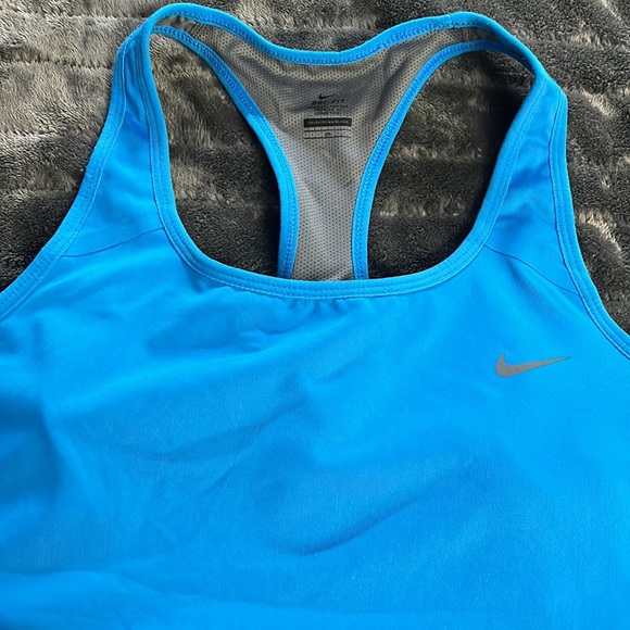 Nike Dry Fit Plus Size workout tank - Picture 2 of 10